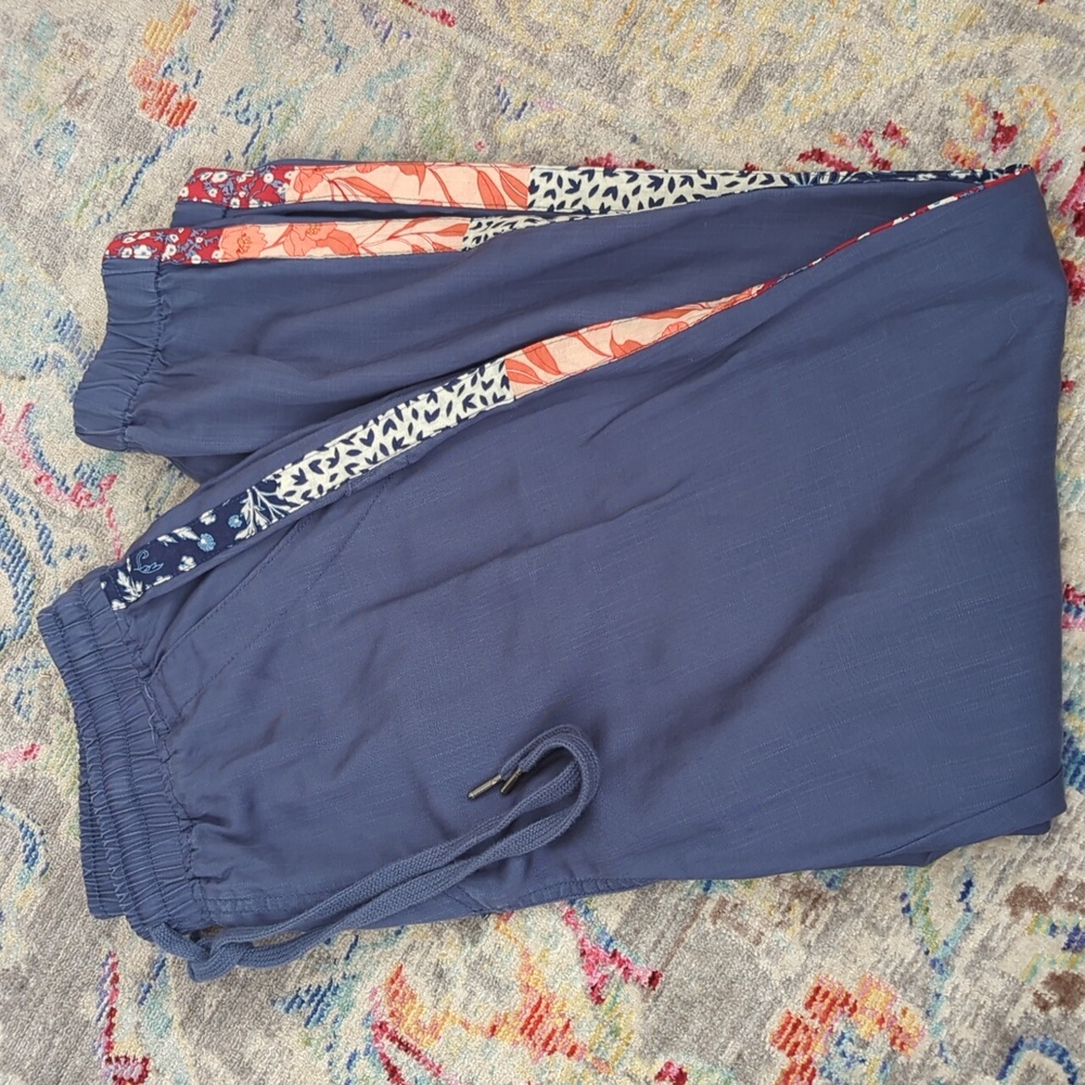 Like new lightweight joggers - Knox Rose